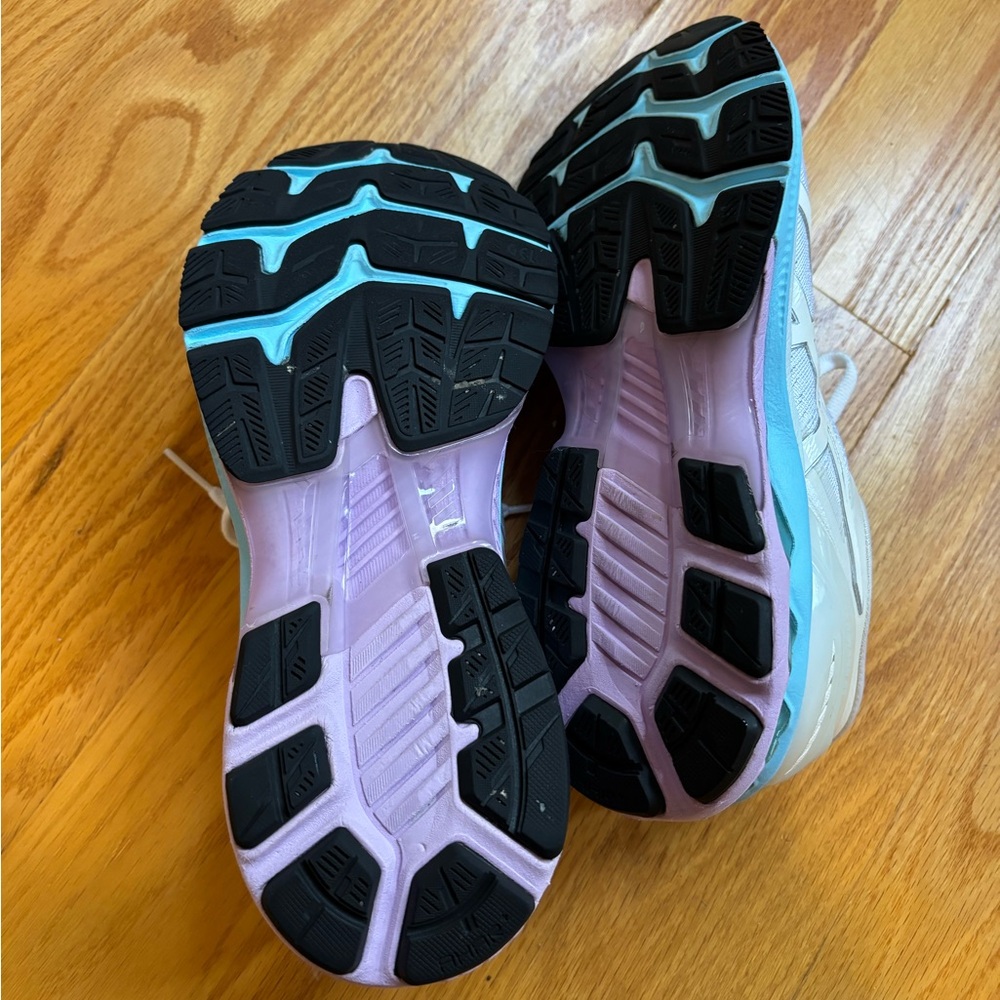 ASICS Kayano 27 Sneakers - Picture 6 of 7